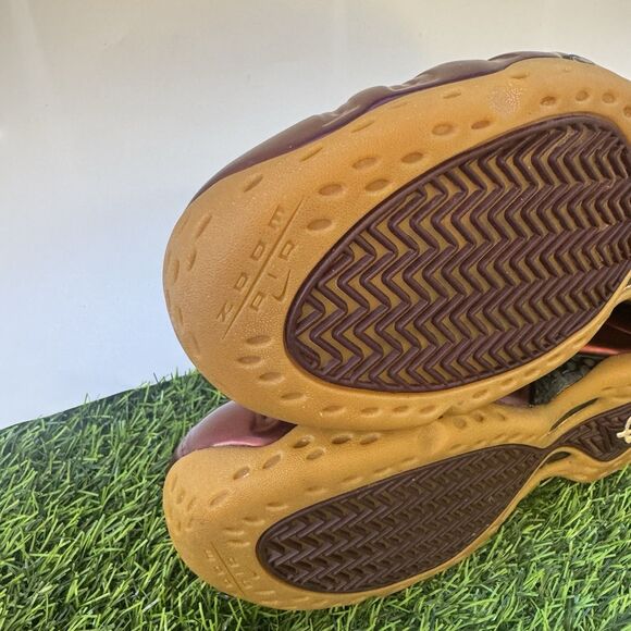 Nike Air Foamposite One Night Maroon Gum Men\'s Size 9.5 Used Exelent